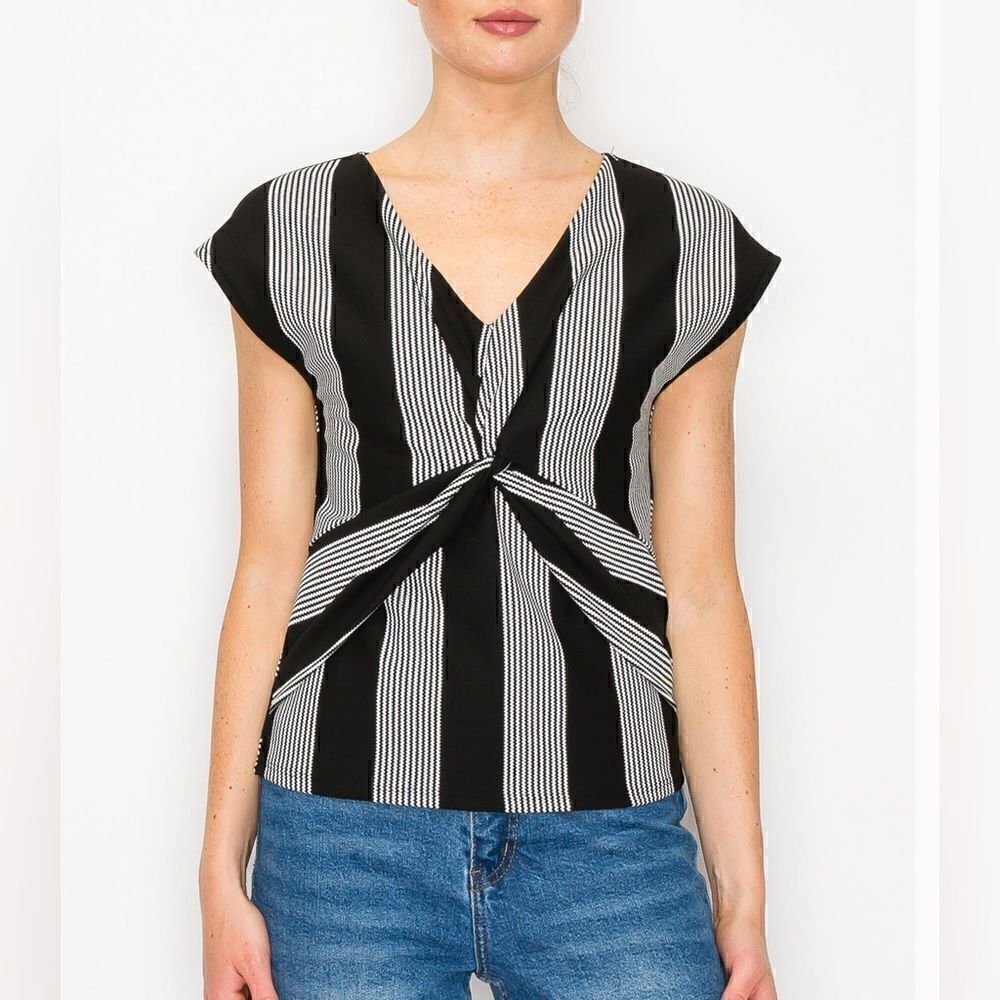 W5 Concepts | Black White Stripe V-neck Center Twist Top | new with tags | XL